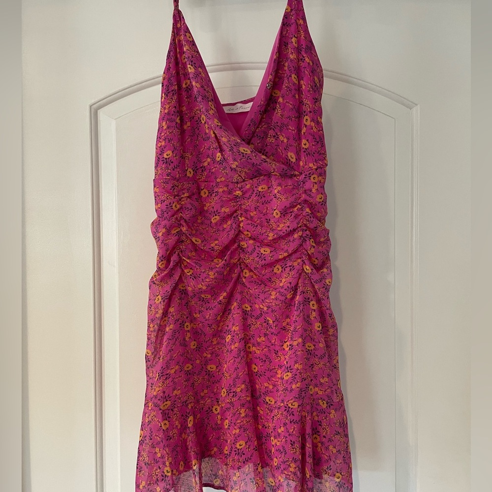 All in favor dress size M